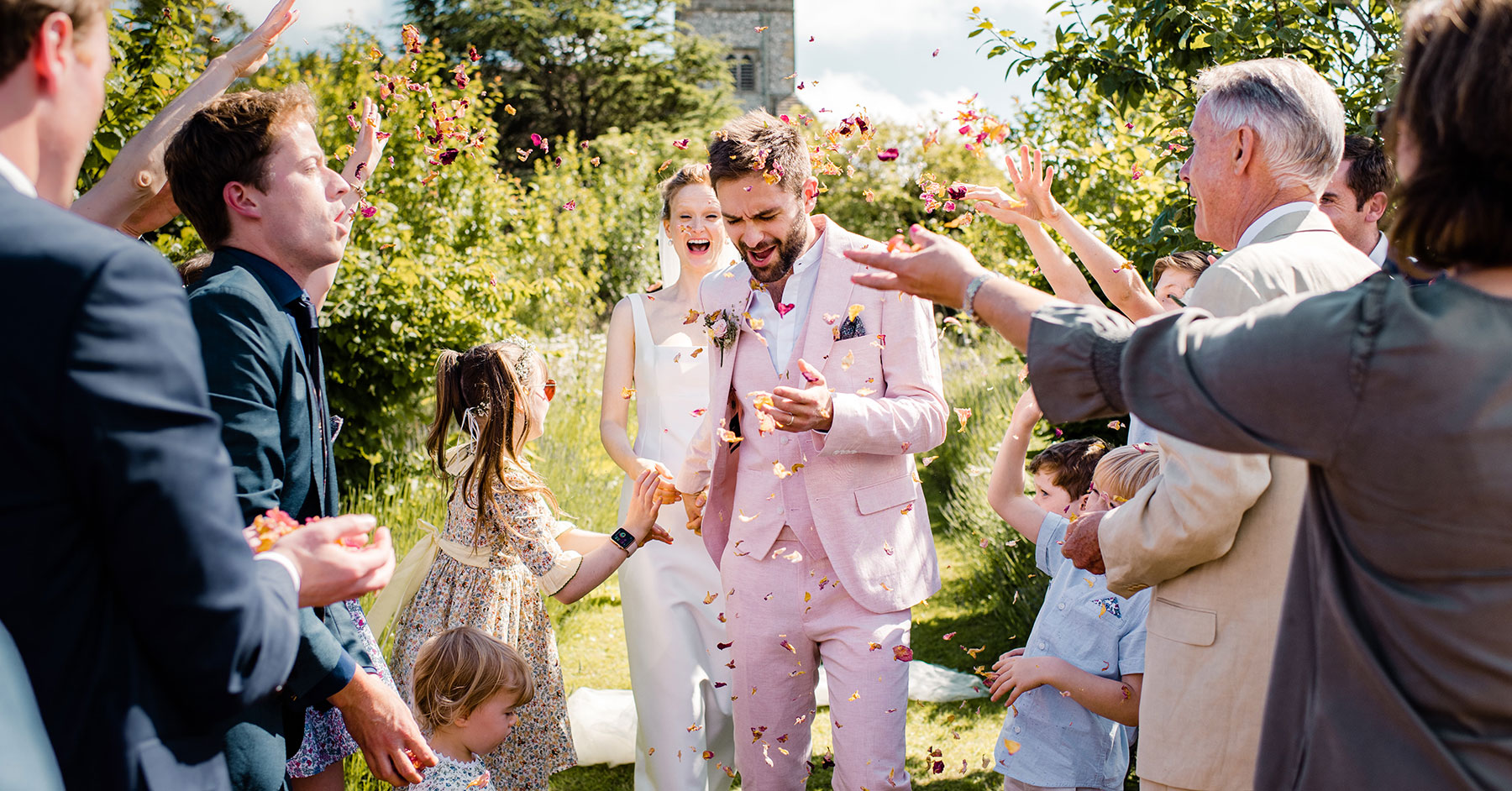 Newly married couple confetti